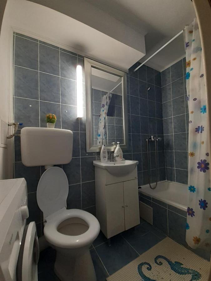 Studio Ultracentral Cu Balcon Onesti Εξωτερικό φωτογραφία